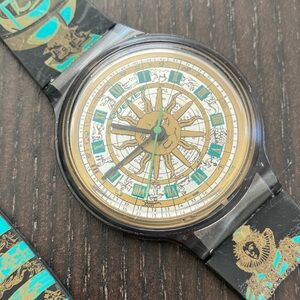 VTG QUEMEX Japan Stylish Art Design Women's Watch 90s Celestial